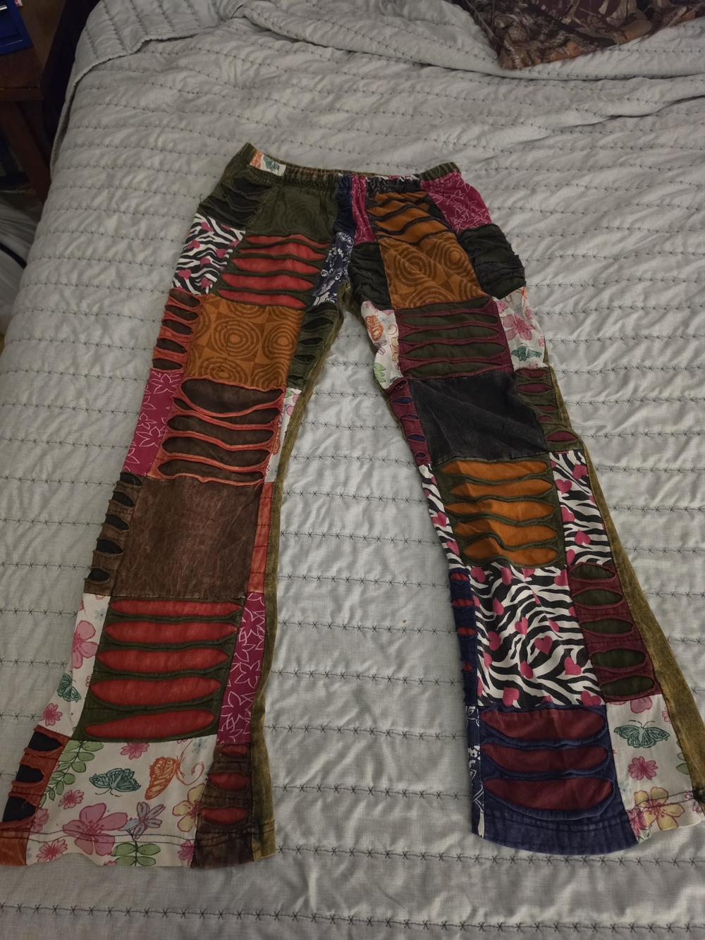 Rising International Olive Drawstring Joggers with Pink Trim